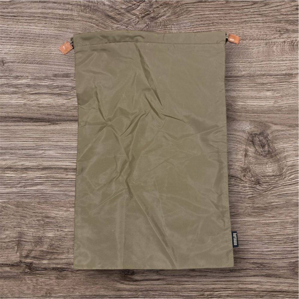 Hartmann Tan Garment Bag